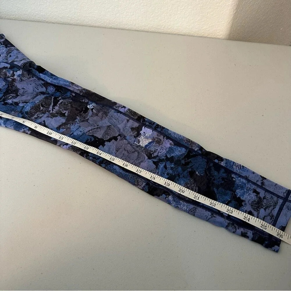 Lululemon Speed Up Tight Full-On Luxtreme size 4
